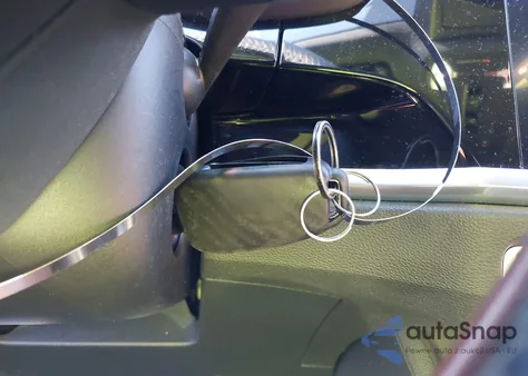 2020 Audi Q3 Premium 45 Tfsi Quattro Tiptronic z USA, uszkodzony, nr VIN WA1AECF39L1094669